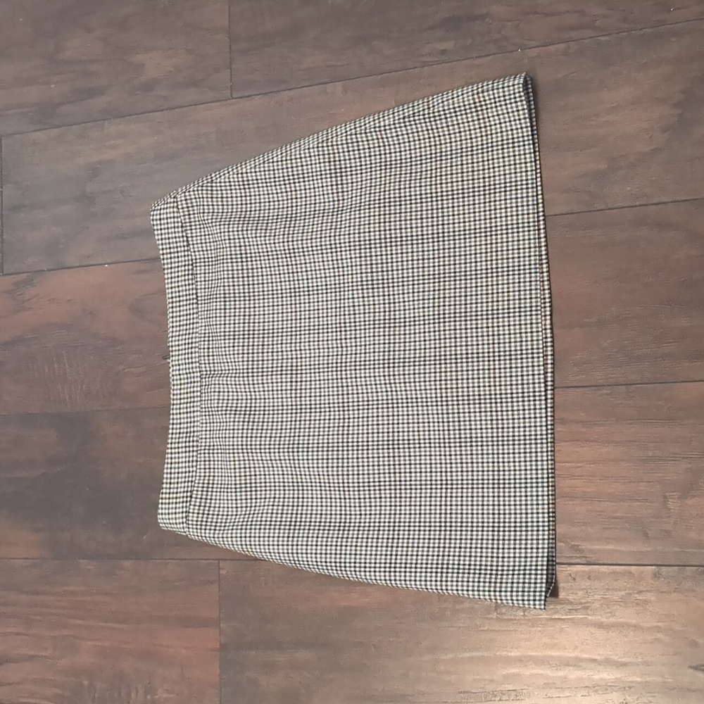 Cute skirt medium